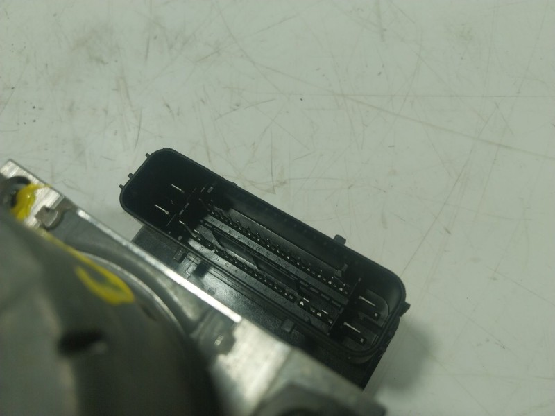 Recambio de abs para ford ecosport 1.0 ecoboost referencia OEM IAM  GN152B373CE 