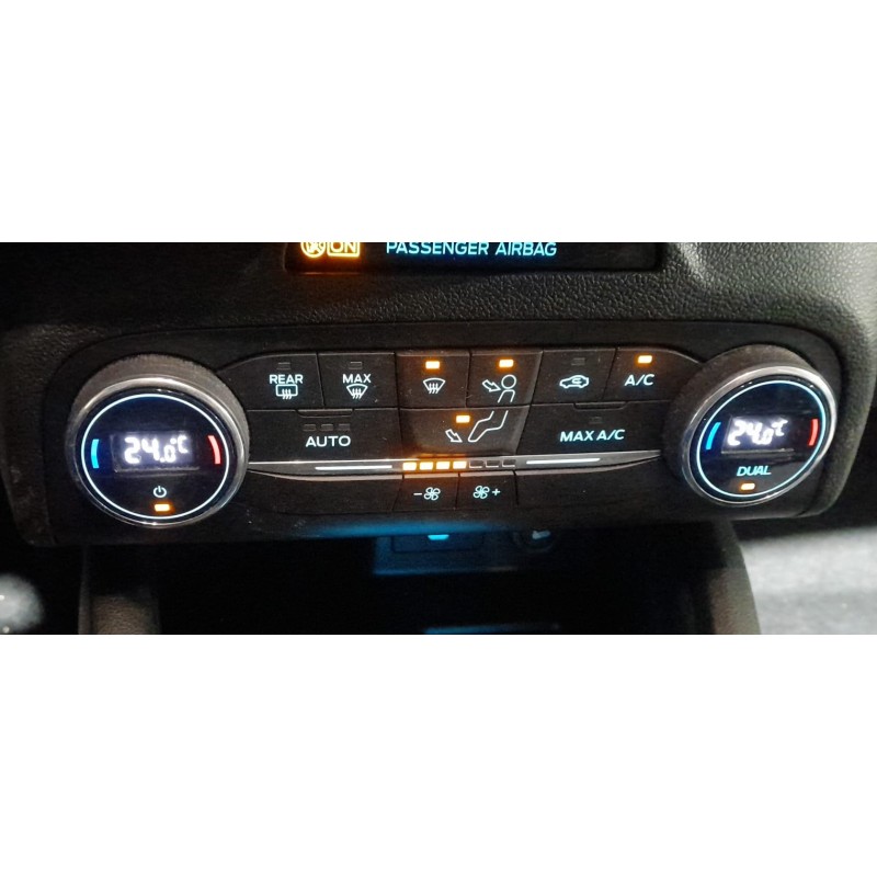 Recambio de mando climatizador para ford focus iv (hn) 1.0 ecoboost referencia OEM IAM 2470622 JX7T18C612AC 