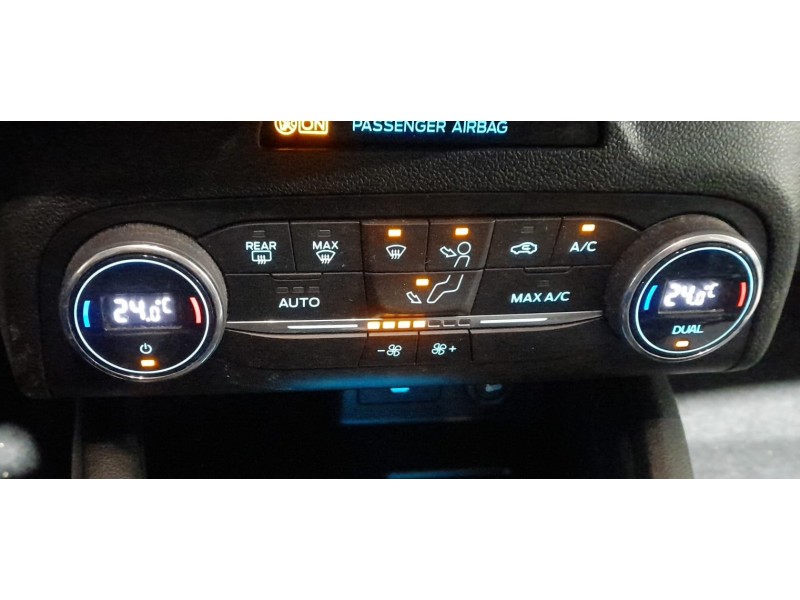 Recambio de mando climatizador para ford focus iv (hn) 1.0 ecoboost referencia OEM IAM 2470622 JX7T18C612AC 