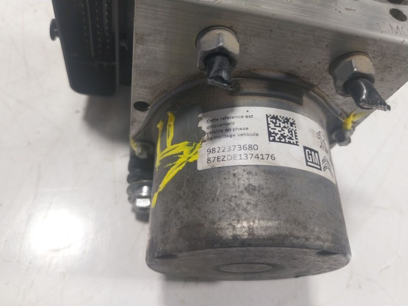Recambio de abs para citroën c3 / c3 origin iii (sx) 1.2 vti 82 referencia OEM IAM  9822373680 