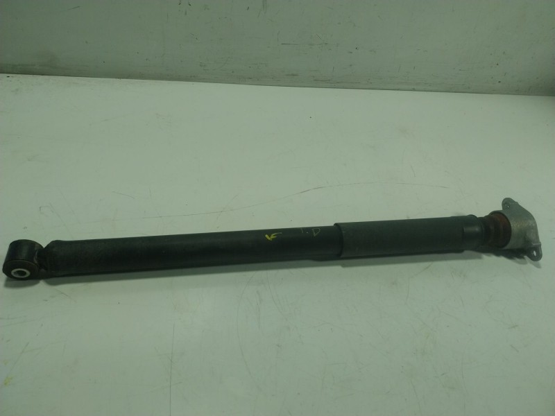 Recambio de amortiguador trasero derecho para ford ecosport 1.0 ecoboost referencia OEM IAM  GN1518080A3B 