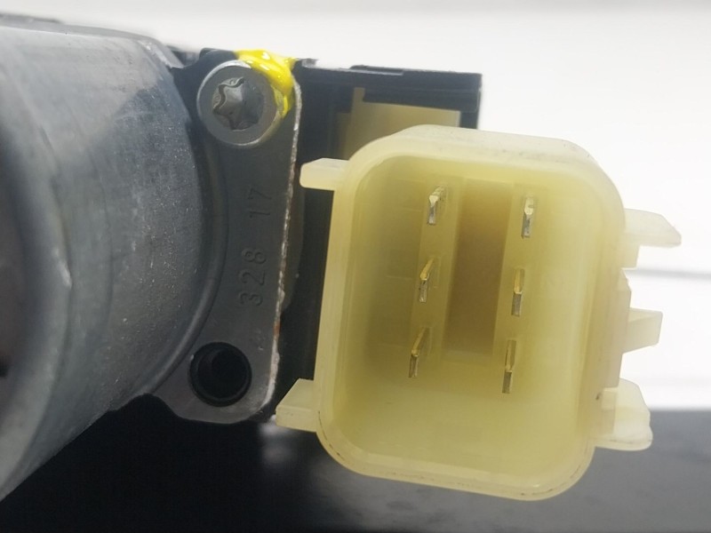 Recambio de elevalunas delantero derecho para ford ecosport 1.0 ecoboost referencia OEM IAM  GN15A23200EB 