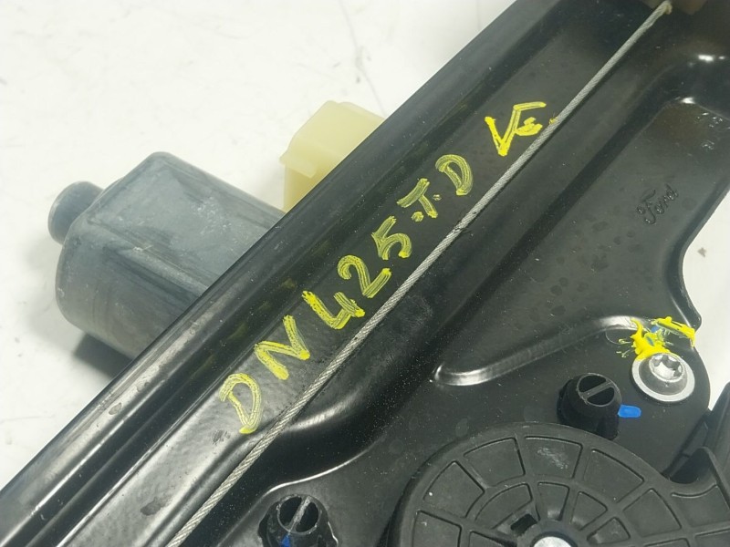 Recambio de elevalunas trasero derecho para ford ecosport 1.0 ecoboost referencia OEM IAM  GN15A27000EB 