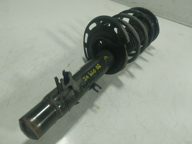 Recambio de amortiguador delantero izquierdo para citroën c3 / c3 origin iii (sx) 1.2 vti 82 referencia OEM IAM  9811371280 