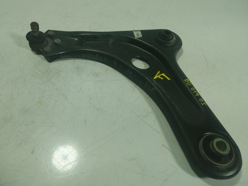 Recambio de brazo suspension inferior delantero izquierdo para citroën c3 / c3 origin iii (sx) 1.2 vti 82 referencia OEM IAM   