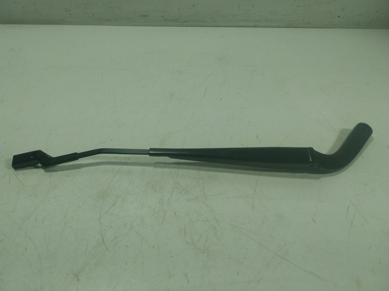 Recambio de brazo limpia delantero izquierdo para cupra leon sportstourer (kl8) 1.4tsi phev referencia OEM IAM 5FB955409  