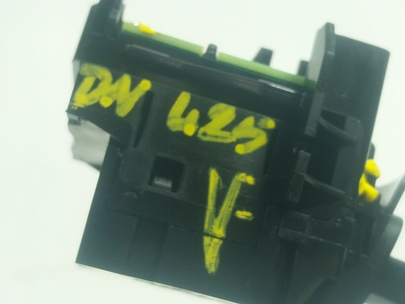 Recambio de mando limpia para ford ecosport 1.0 ecoboost referencia OEM IAM  GN1517A553BB 