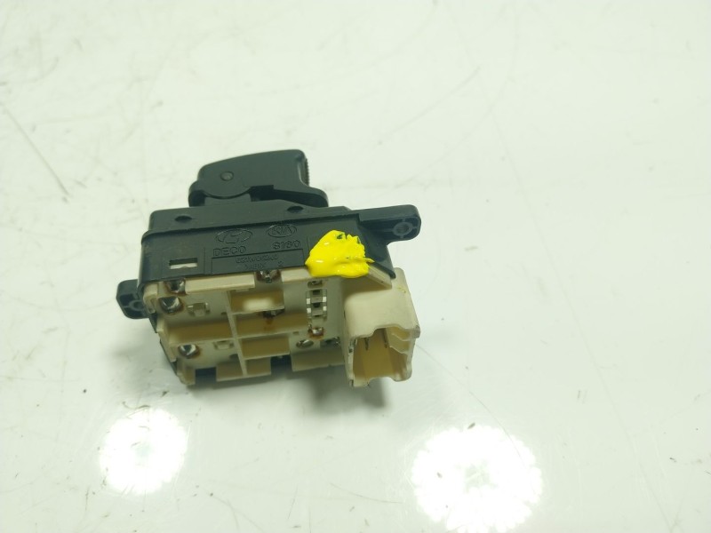 Recambio de mando elevalunas delantero izquierdo para kia picanto i (sa) 1.1 referencia OEM IAM   