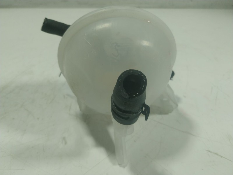 Recambio de deposito expansion para cupra leon sportstourer (kl8) 1.4tsi phev referencia OEM IAM 5Q0121407Q 5WA010001 