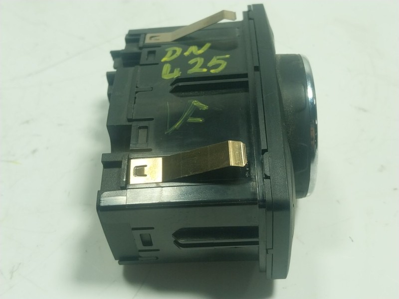 Recambio de mando luces para ford ecosport 1.0 ecoboost referencia OEM IAM  AV1T13D061AD 