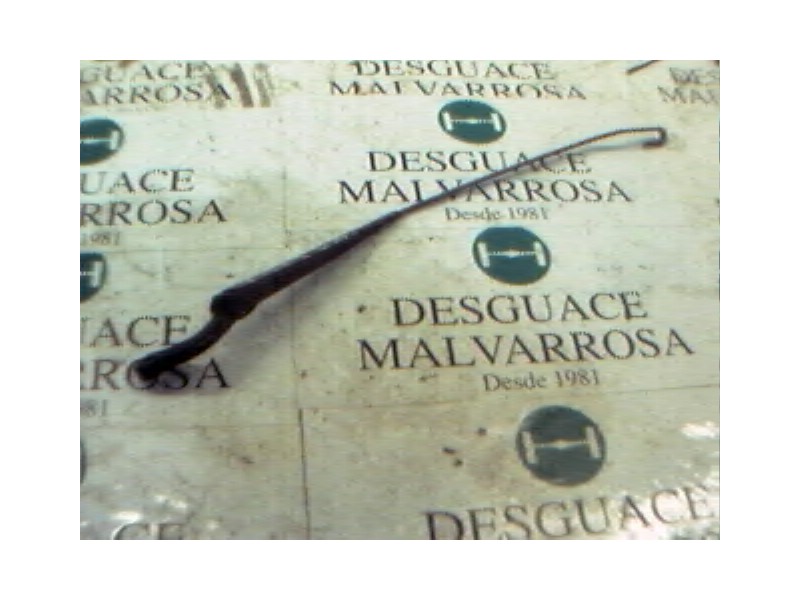 Recambio de brazo limpia delantero derecho para citroën xantia berlina 1.9 sd tentation referencia OEM IAM   