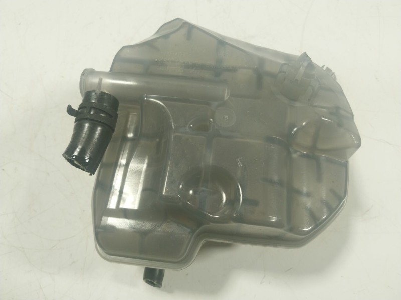 Recambio de deposito expansion para cupra leon sportstourer (kl8) 1.4tsi phev referencia OEM IAM 5WA121407E 5WA121407E 