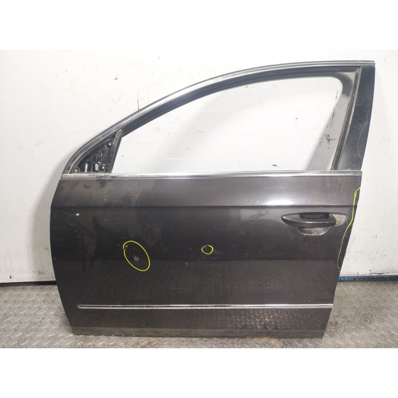 Recambio de puerta delantera izquierda para volkswagen passat berlina (3c2) 2.0 tdi referencia OEM IAM   