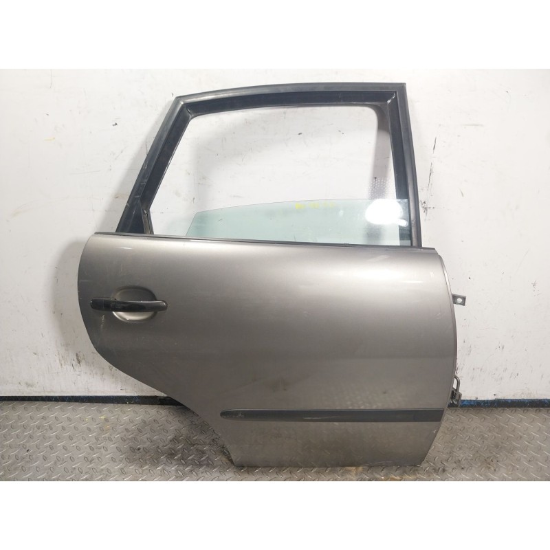 Recambio de puerta trasera derecha para seat ibiza iii (6l1) 1.9 tdi referencia OEM IAM   