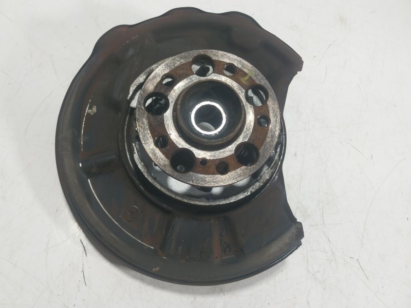 Recambio de mangueta trasera izquierda para mercedes-benz cls (c219) cls 350 (219.356) referencia OEM IAM   