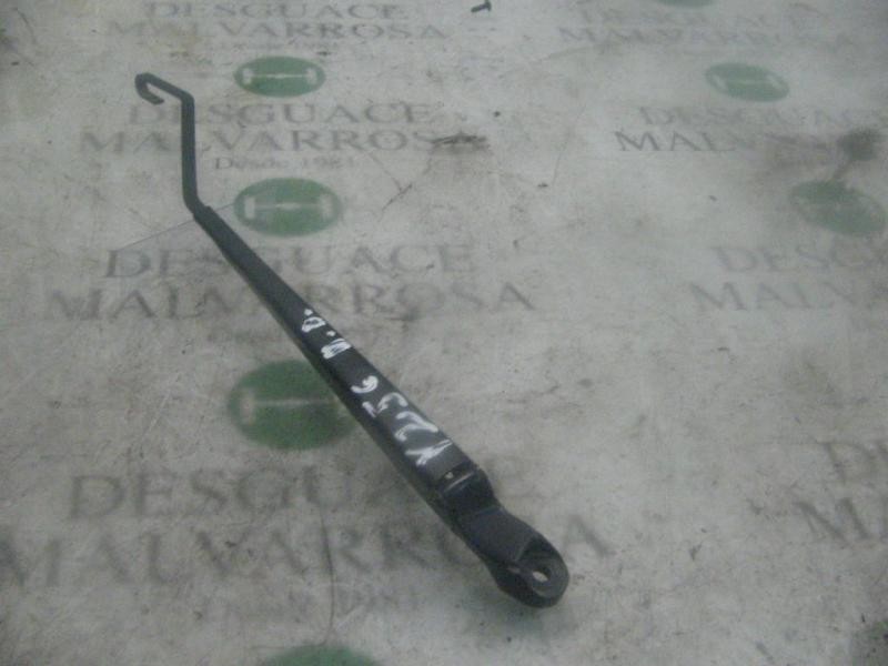 Recambio de brazo limpia delantero derecho para peugeot 306 berlina 3/5 puertas (s1) xn referencia OEM IAM   