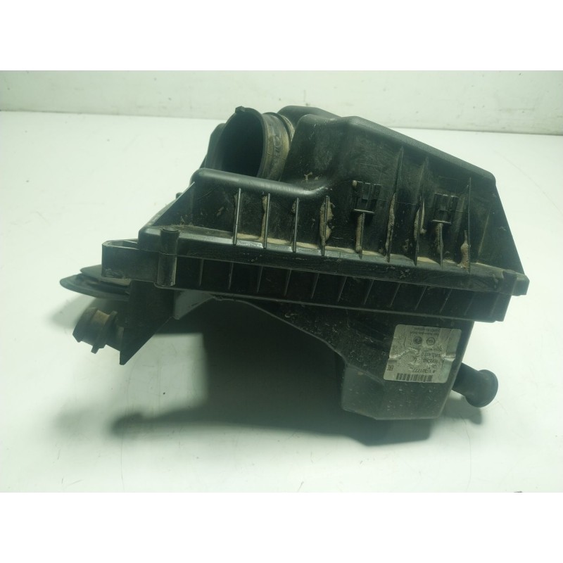 Recambio de filtro aire para opel astra j gtc 2.0 cdti (08) referencia OEM IAM  13301777 