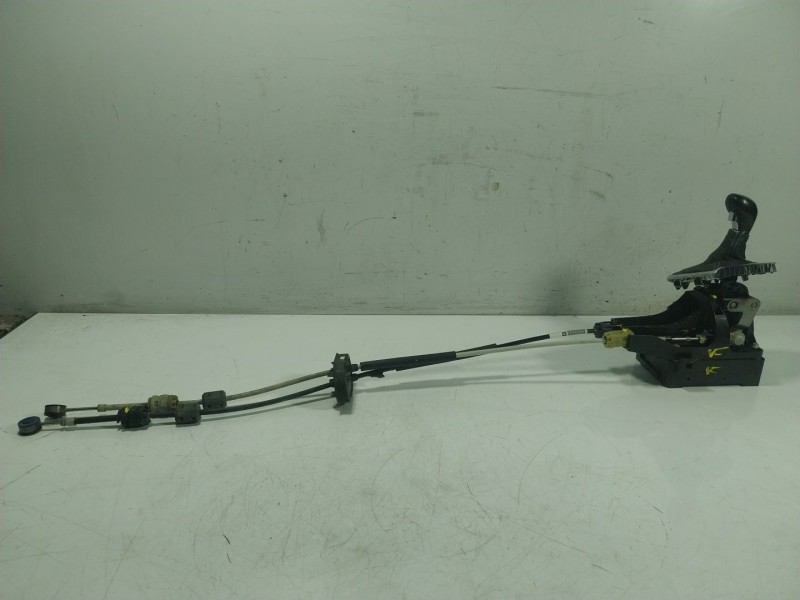 Recambio de palanca cambio para opel astra j gtc 2.0 cdti (08) referencia OEM IAM  55576410 