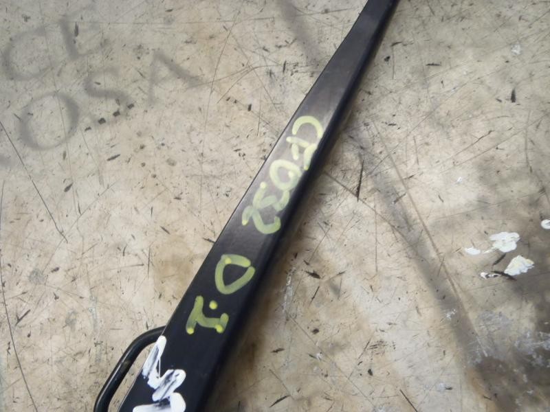 Recambio de brazo limpia delantero izquierdo para opel meriva 1.7 16v cdti cat referencia OEM IAM   