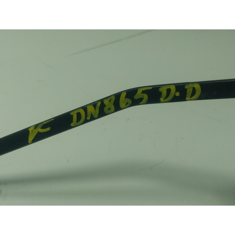 Recambio de brazo limpia delantero derecho para chrysler grand voyager v (rt) 2.8 crd referencia OEM IAM  05113044AA 