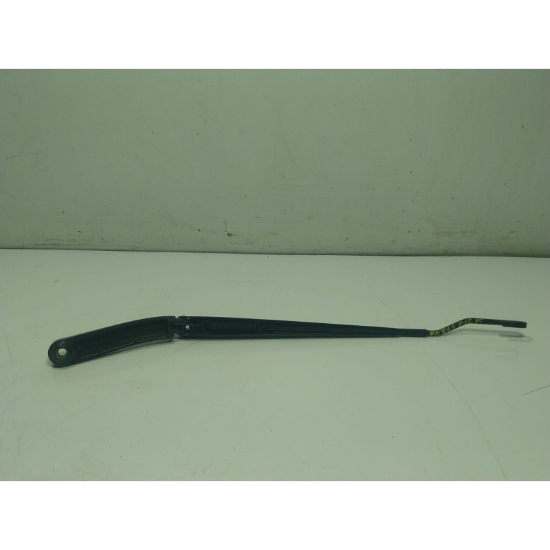 Recambio de brazo limpia delantero izquierdo para chrysler grand voyager v (rt) 2.8 crd referencia OEM IAM  05113045AA 