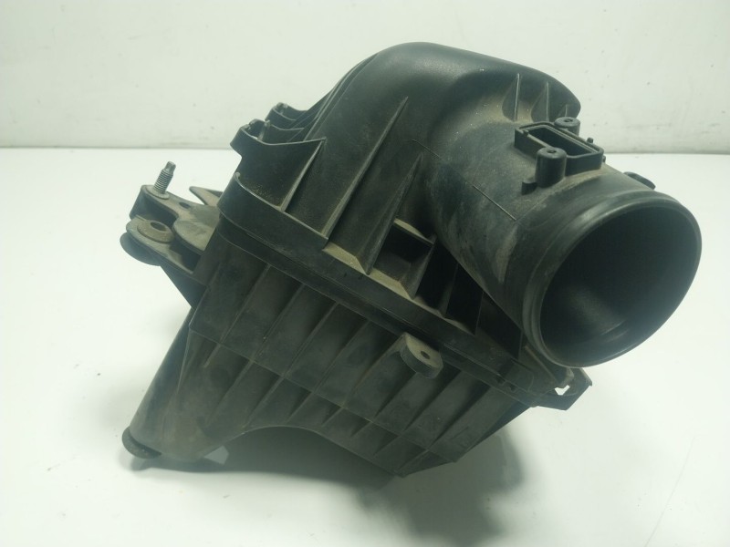 Recambio de filtro aire para chrysler grand voyager v (rt) 2.8 crd referencia OEM IAM   