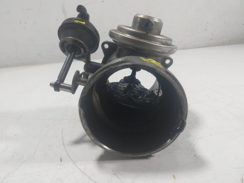 Recambio de valvula egr para volkswagen touareg (7la, 7l6, 7l7) 2.5 r5 tdi referencia OEM IAM  070128073 