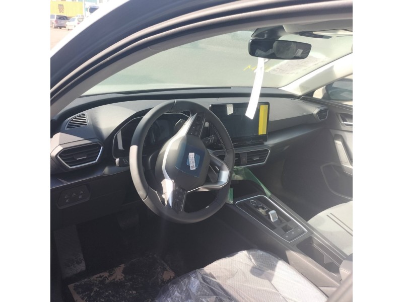 seat leon sportstourer (kl8) del año 2022