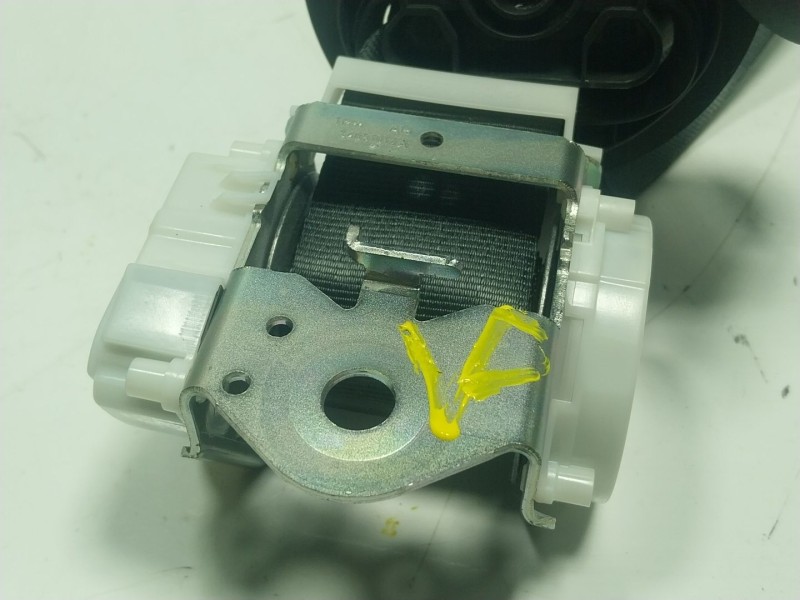 Recambio de cinturon seguridad trasero derecho para volkswagen polo v (6r1, 6c1) 1.0 referencia OEM IAM  34066878A 