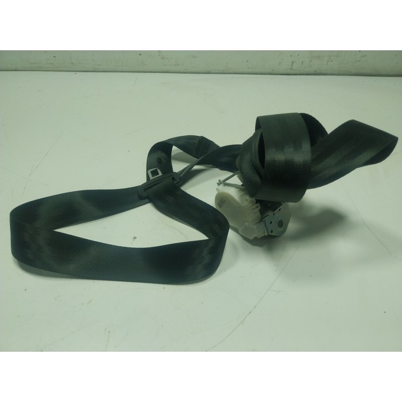 Recambio de cinturon seguridad trasero izquierdo para volkswagen polo v (6r1, 6c1) 1.0 referencia OEM IAM  34066879A 