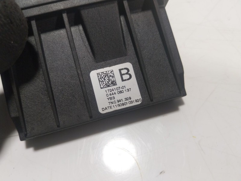 Recambio de modulo electronico para seat alhambra (710, 711) 2.0 tdi referencia OEM IAM  7N0941329 
