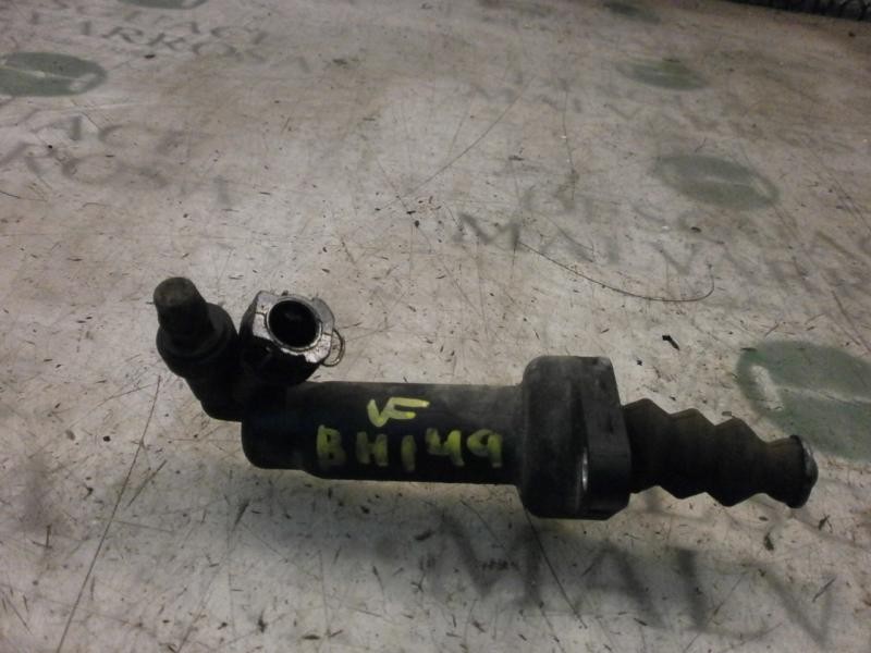 Recambio de bombin embrague para volkswagen t5 transporter/furgoneta referencia OEM IAM   