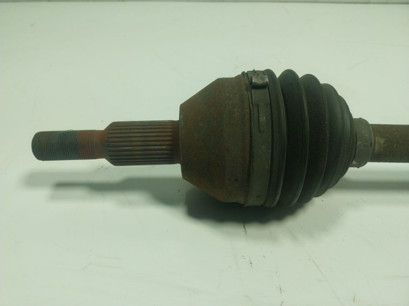 Recambio de transmision izquierda para chrysler grand voyager v (rt) 2.8 crd referencia OEM IAM  P04880213AC 