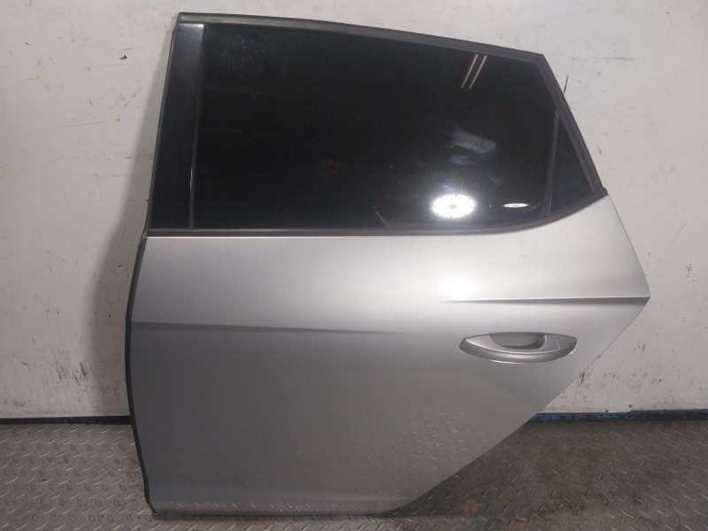 Recambio de puerta trasera izquierda para seat leon (5f1) 1.2 tsi referencia OEM IAM   