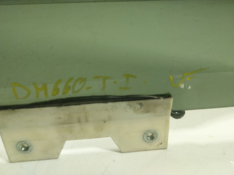 Recambio de cristal puerta trasero izquierdo para ford kuga 1.5 ecoboost cat referencia OEM IAM 1805753  