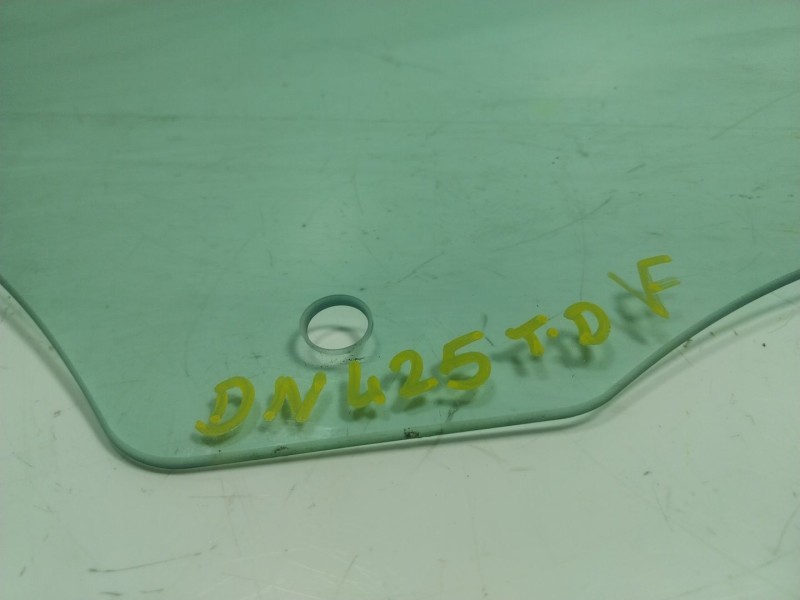 Recambio de cristal puerta trasero derecho para ford ecosport 1.0 ecoboost referencia OEM IAM   