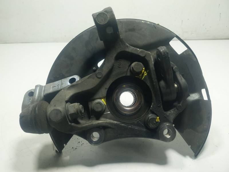 Recambio de mangueta delantera derecha para opel astra j gtc 2.0 cdti (08) referencia OEM IAM   