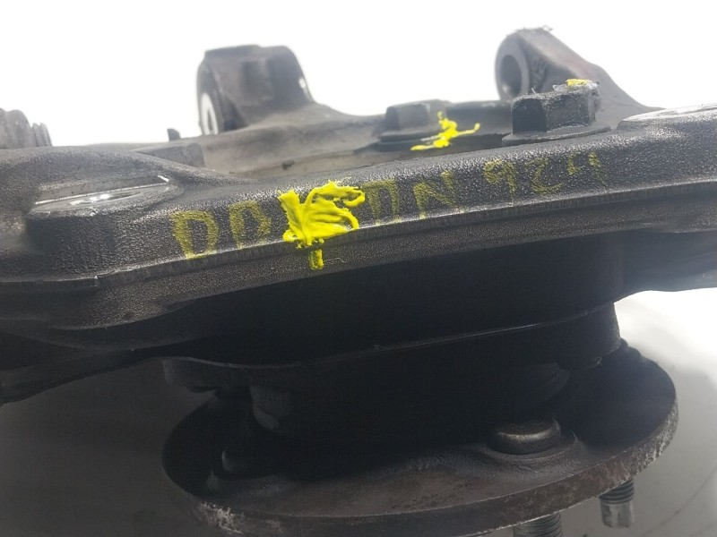 Recambio de mangueta delantera derecha para opel astra j gtc 2.0 cdti (08) referencia OEM IAM   