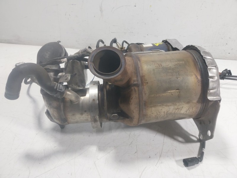 Recambio de filtro de particulas para seat leon (5f1) 1.6 tdi referencia OEM IAM 04L131678HX 04L131678B 