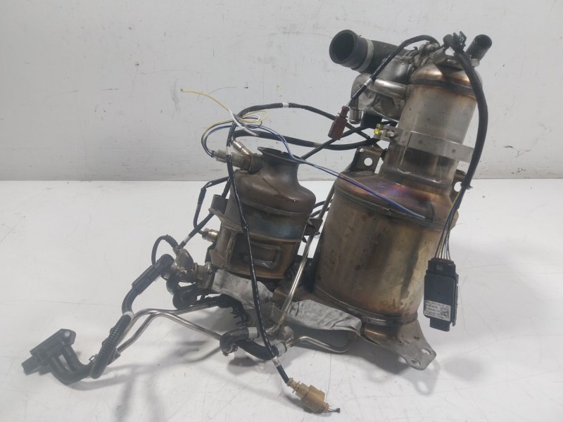 Recambio de filtro de particulas para seat leon (5f1) 1.6 tdi referencia OEM IAM 04L131678HX 04L131678B 