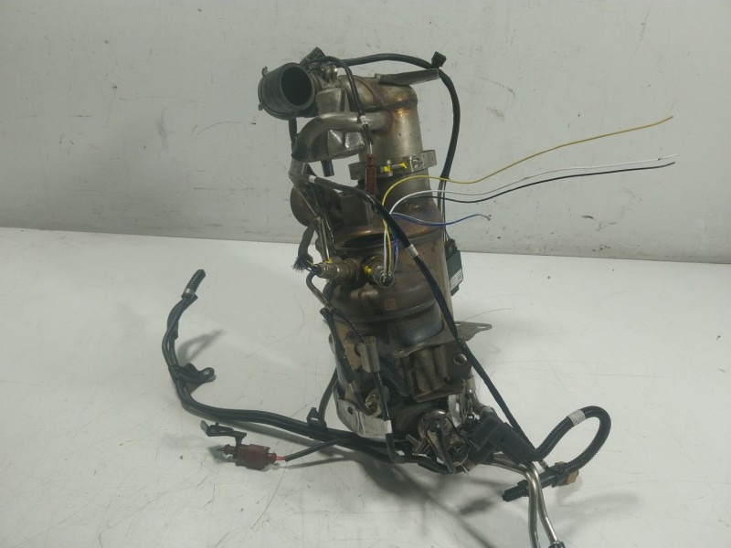 Recambio de filtro de particulas para seat leon (5f1) 1.6 tdi referencia OEM IAM 04L131678HX 04L131678B 