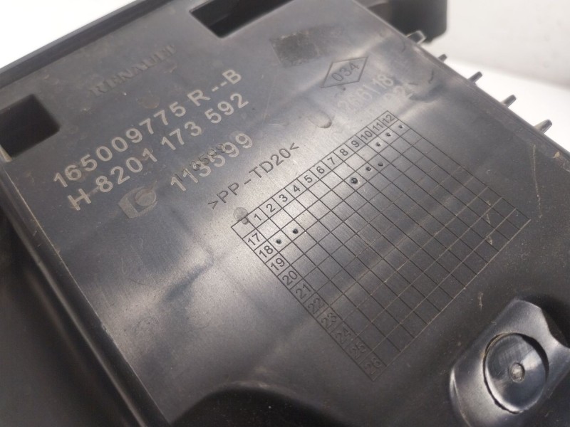 Recambio de filtro aire para dacia sandero ii 1.0 tce 90 gpf referencia OEM IAM 165009775R 165009775R 