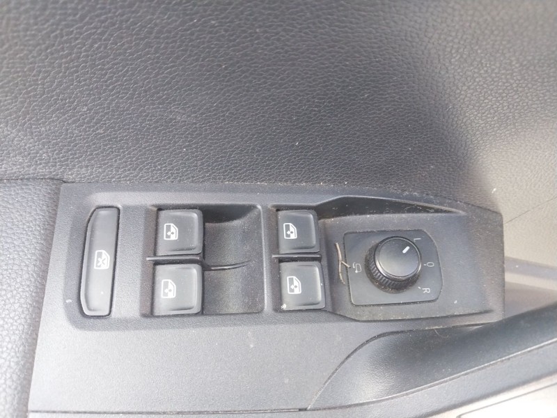 seat arona (kj7, kjp) del año 2018