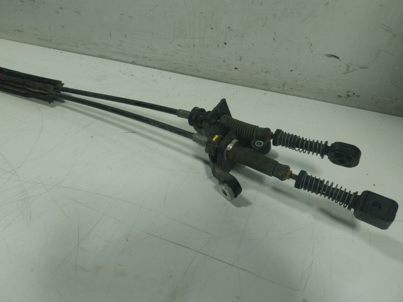 Recambio de palanca cambio para seat leon (5f1) 1.2 tsi referencia OEM IAM  5Q0711049AN 