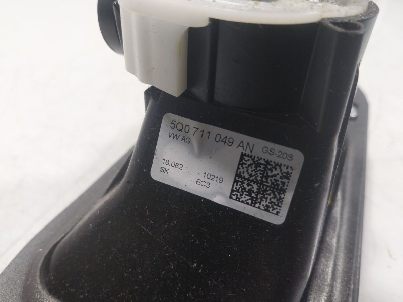 Recambio de palanca cambio para seat leon (5f1) 1.2 tsi referencia OEM IAM  5Q0711049AN 