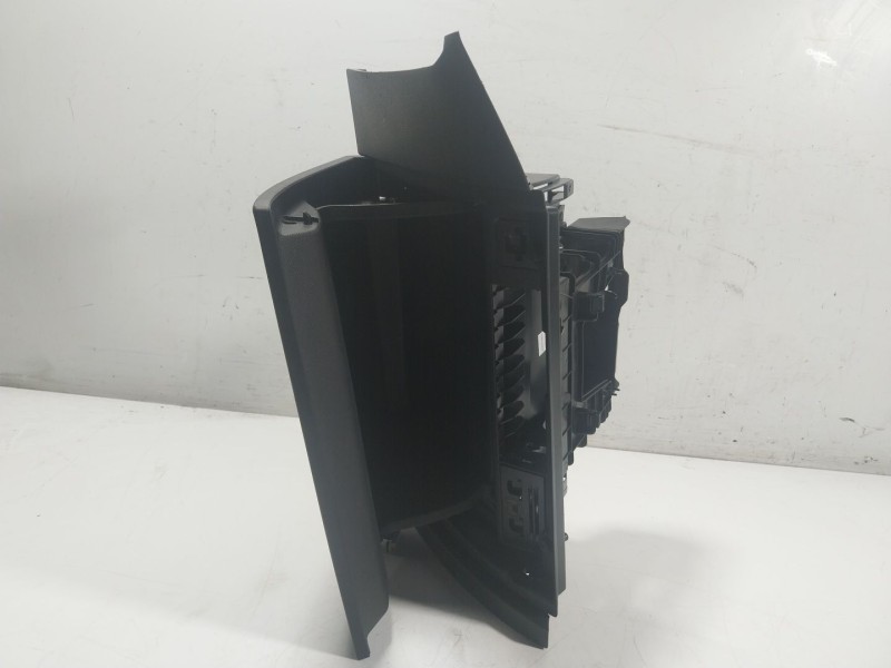 Recambio de guantera para volkswagen polo vi (aw1, bz1, ae1) 1.0 tsi referencia OEM IAM   