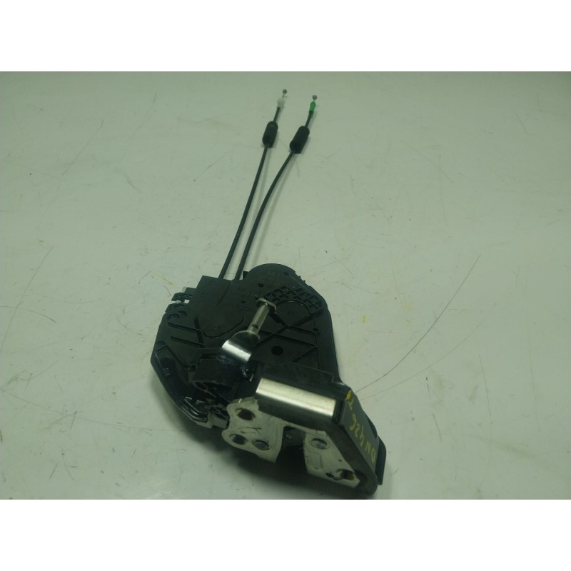 Recambio de cerradura puerta trasera izquierda para toyota hilux viii pick-up (_n1_) 2.4 d 4wd (gun125_) referencia OEM IAM   