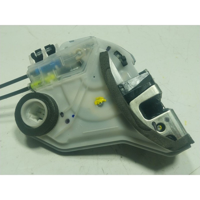 Recambio de cerradura puerta trasera izquierda para toyota hilux viii pick-up (_n1_) 2.4 d 4wd (gun125_) referencia OEM IAM   