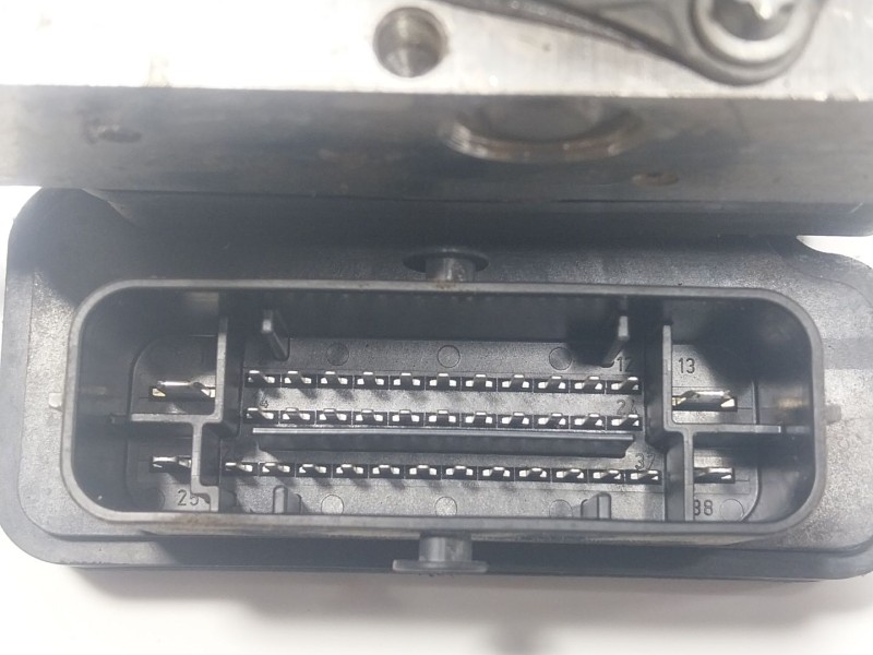 Recambio de abs para volkswagen polo vi (aw1, bz1, ae1) 1.6 tdi referencia OEM IAM  2Q0614517AG 