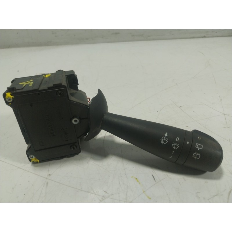 Recambio de mando limpia para dacia sandero ii 1.0 tce 90 gpf referencia OEM IAM 8201168008 255679575R 